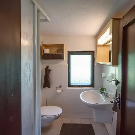 팜스테이 Reetdach Nahe Ostseebad Kuehlungsborn *