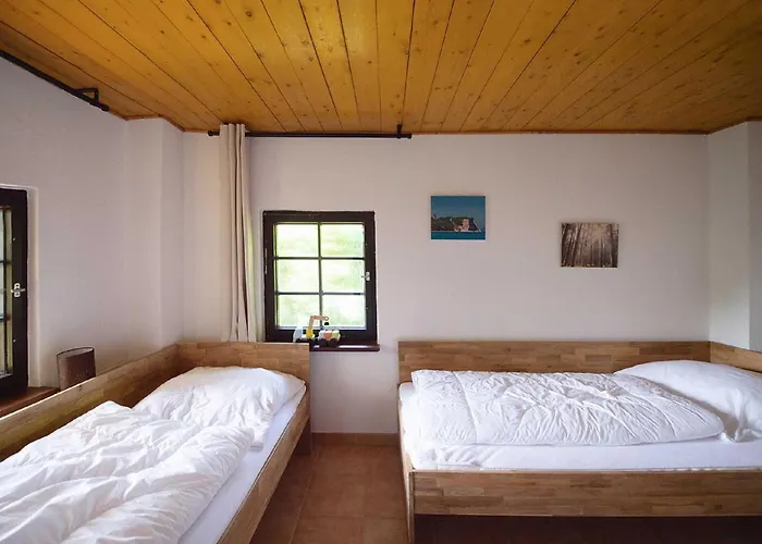 Reetdach Nahe Ostseebad Kuehlungsborn Farm stay Gersdorf (Mecklenburg-Vorpommern)